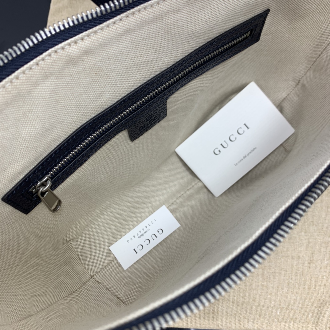 Gucci Hobo Bags